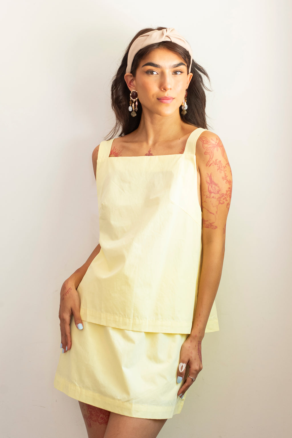 Conjunto amarillo