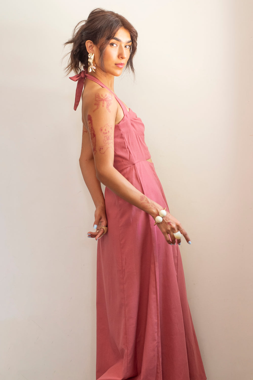 Vestido de lino con abertura