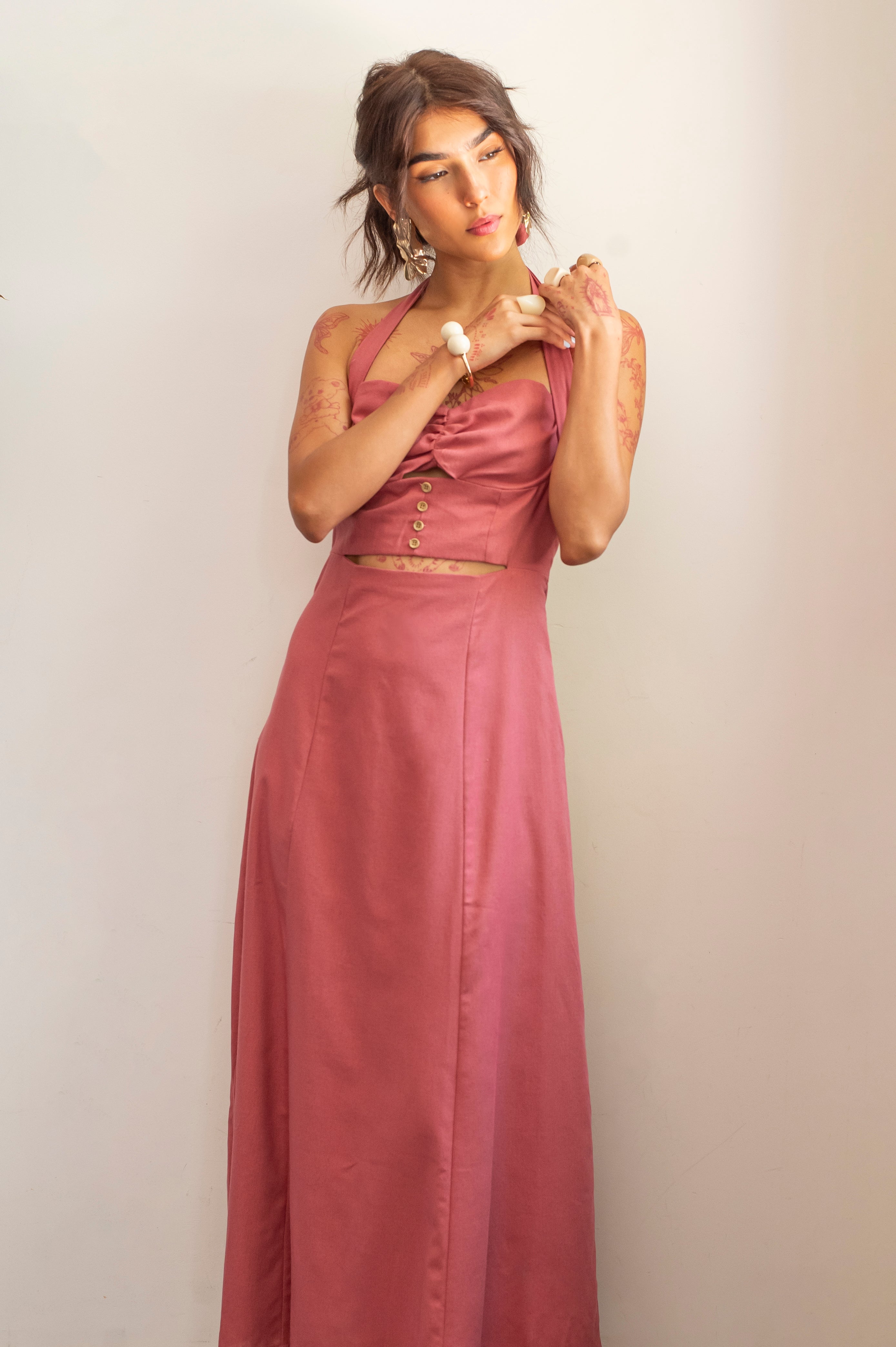Vestido de lino con abertura